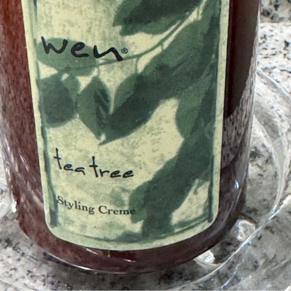 WEN Tea Tree Styling Creme - Picture 2 of 6